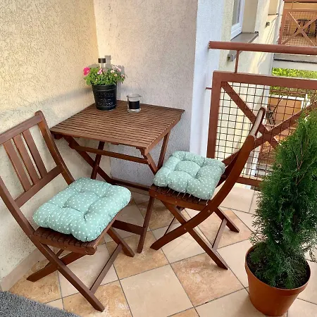Apartament Galczynskiego Апартаменты *